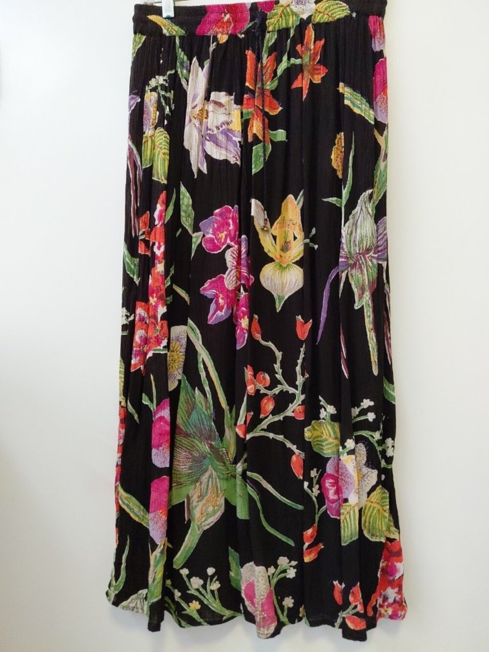Vintage Take Two Rayon Crinkle Maxi Skirt Black Floral Medium Hippie
